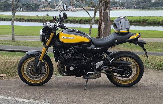 KAWASAKI Z900RS R EDITION 